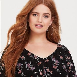 NWT Torrid Floral Smocked Button-Loop Blouse 6